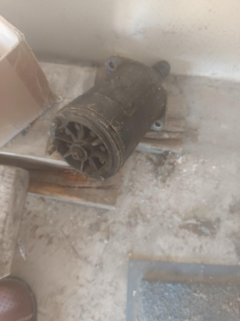 Démarreur TRIUMPH TR4 LesAnciennes.com