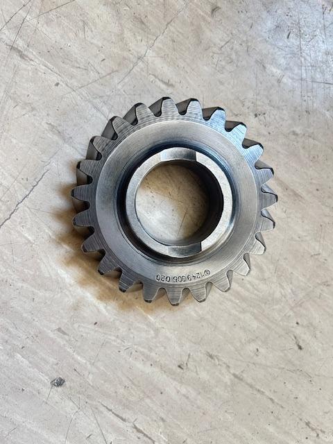 Engranage de marche arrière ZF S5-24/3 LesAnciennes.com