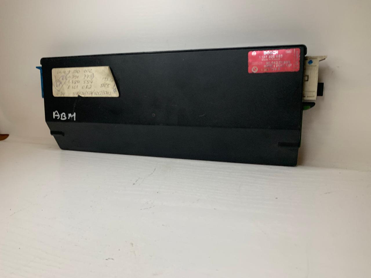 BOITIER commonde de climat. BMW E 34 série 5 LesAnciennes.com