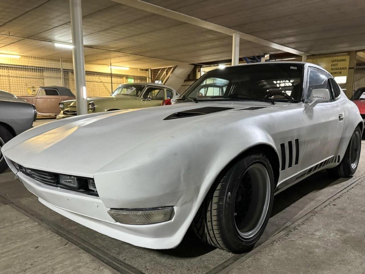 DATSUN 240Z special - 1973 LesAnciennes.com