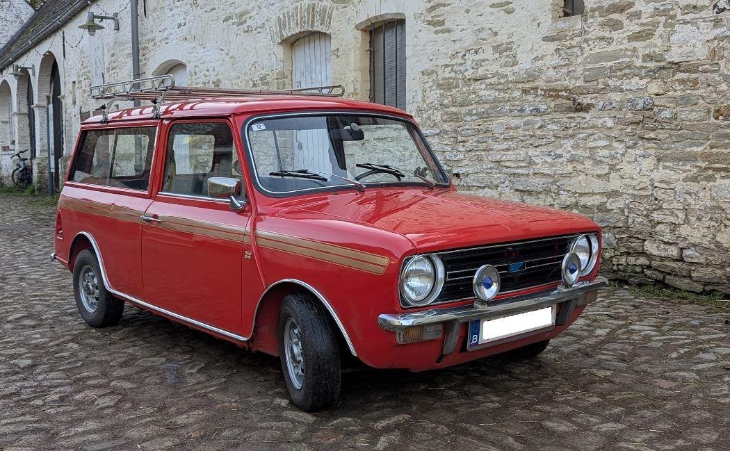 MINI Clubman Estate Break - 1977 LesAnciennes.com