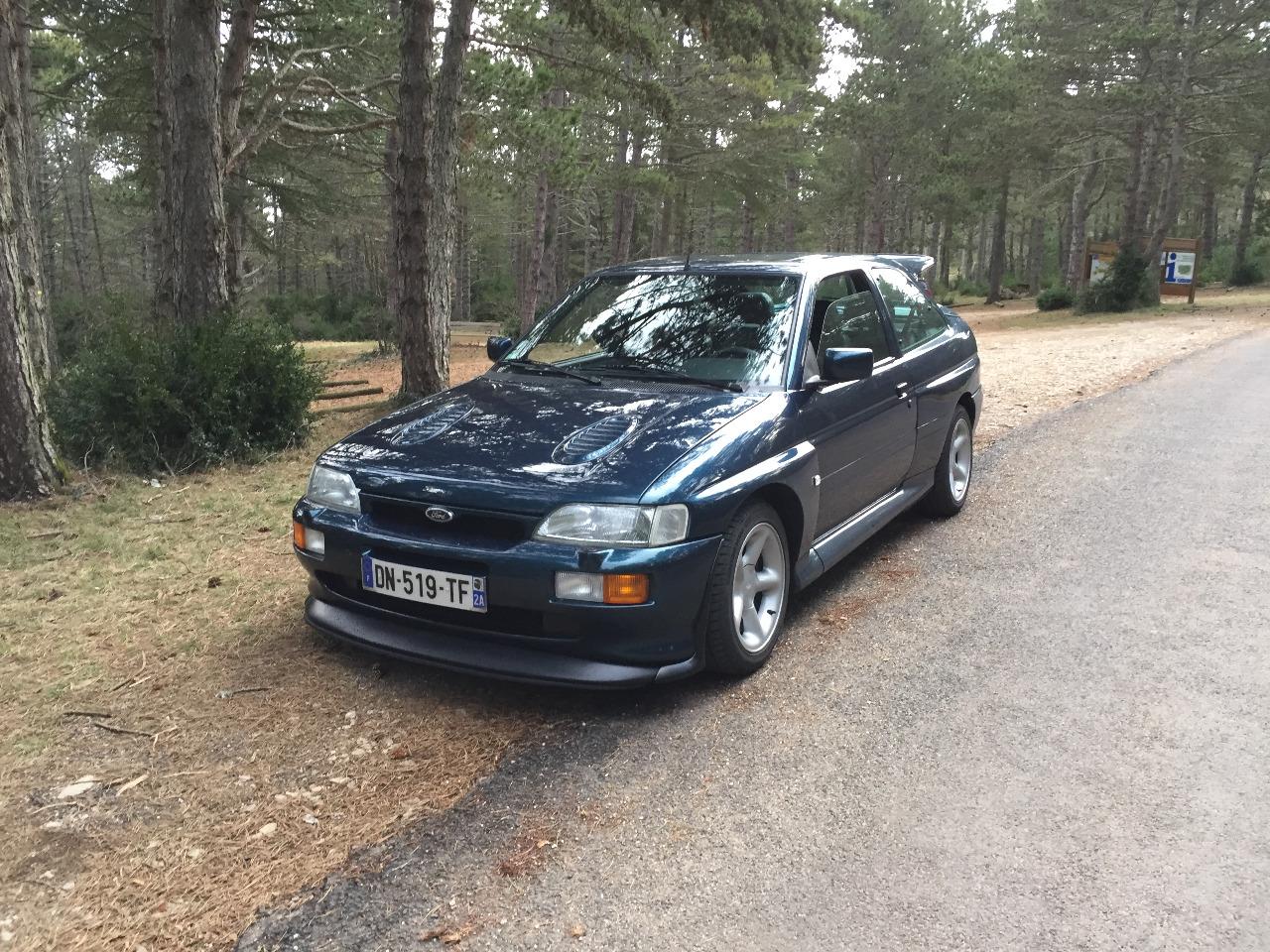 FORD Escort RS COSWORTH T35 - 1994 LesAnciennes.com