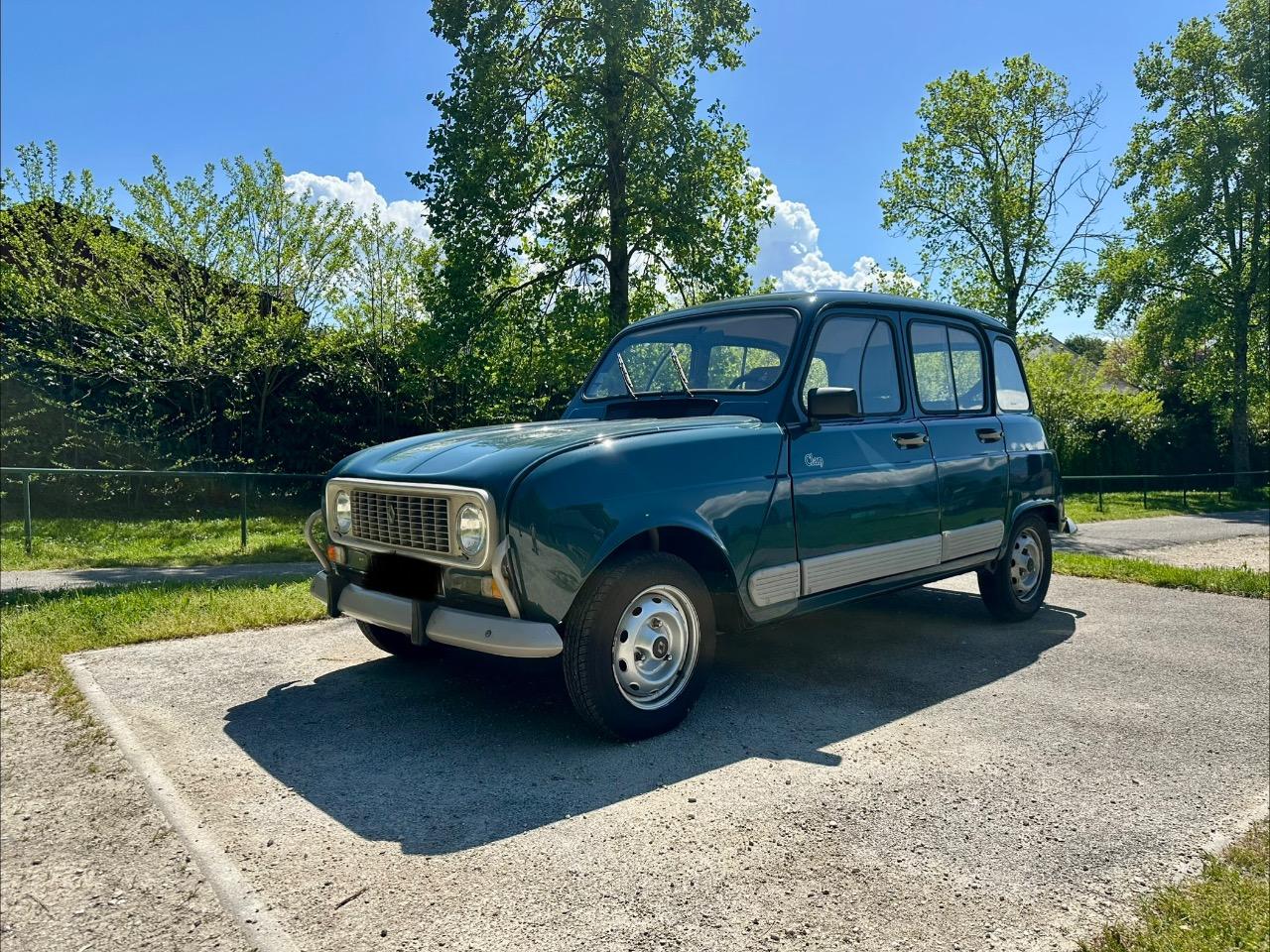 RENAULT 4L (R4L) Clan - 1991 LesAnciennes.com
