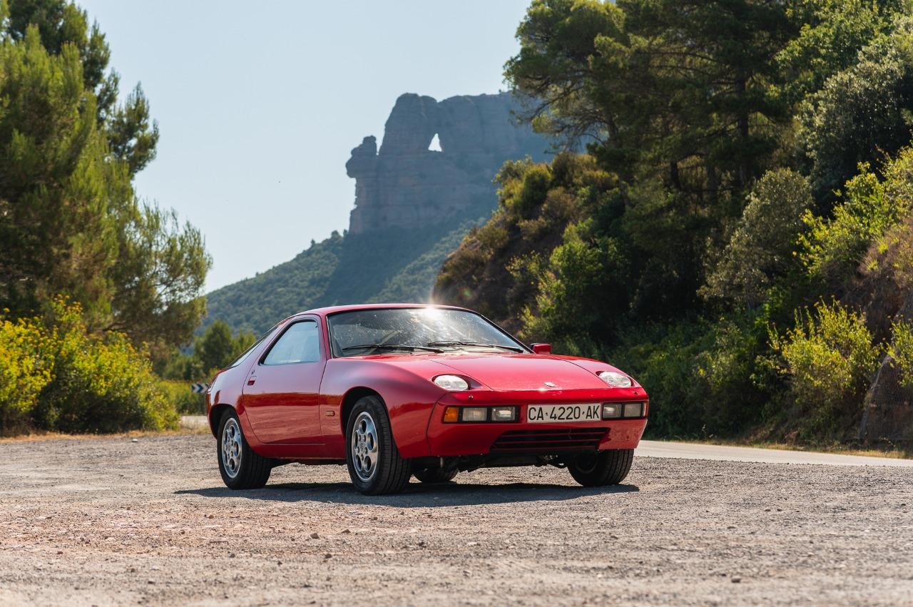 PORSCHE 928 - 1978 LesAnciennes.com