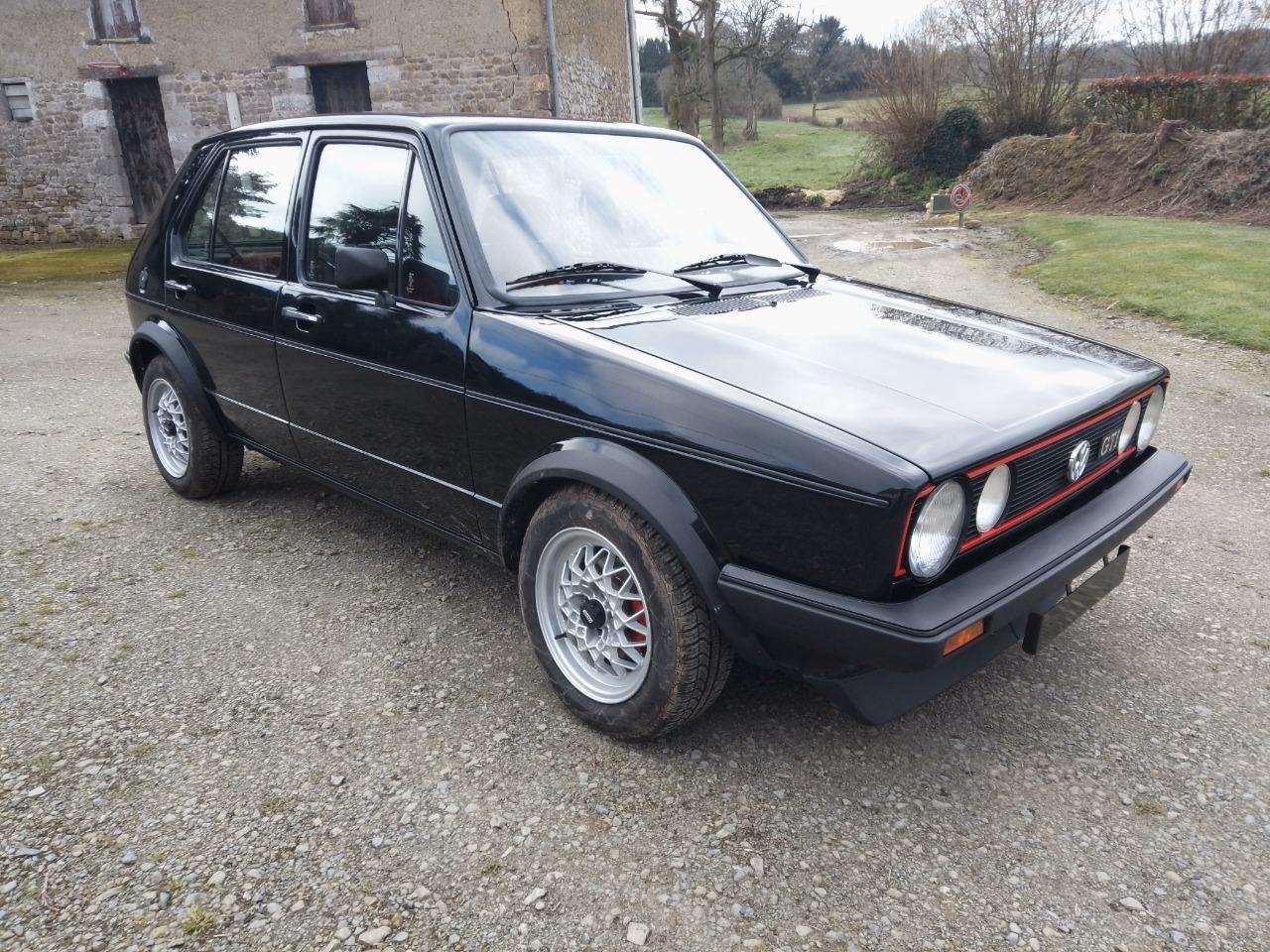 VOLKSWAGEN Golf GTI 1800 - 1983 LesAnciennes.com