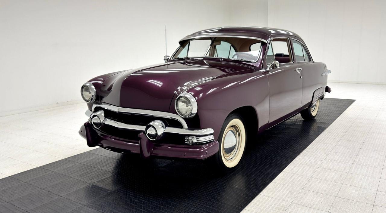 1951 Ford Custom Deluxe Tudor Sedan LesAnciennes.com