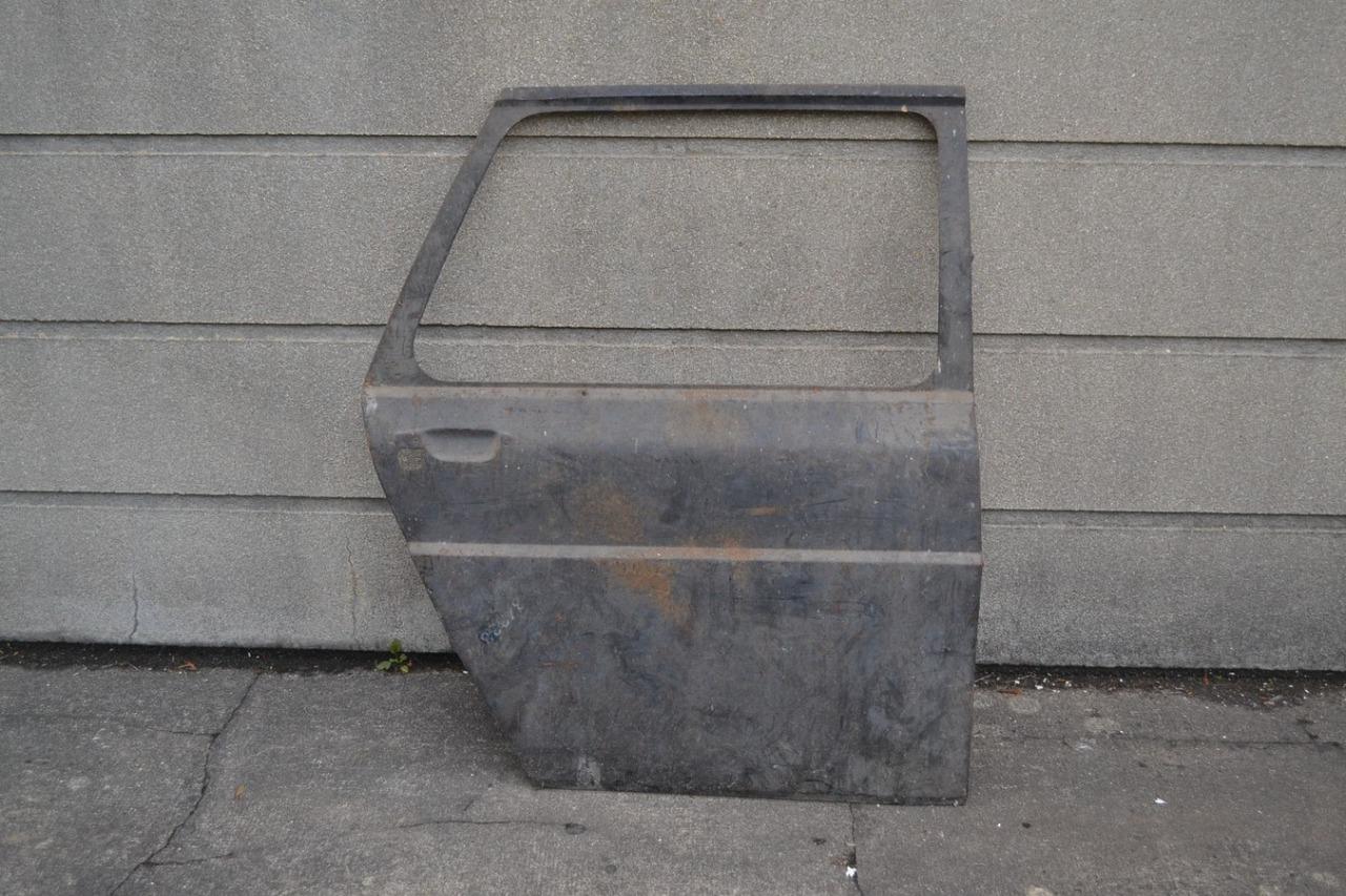 Panneau porte AR DT SIMCA 1100 ap 07/74, neuf LesAnciennes.com