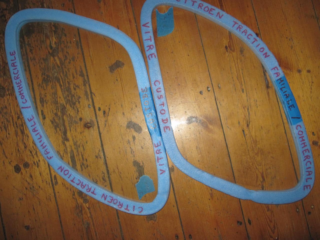 Custode CITROEN Traction Familiale / commerciale LesAnciennes.com