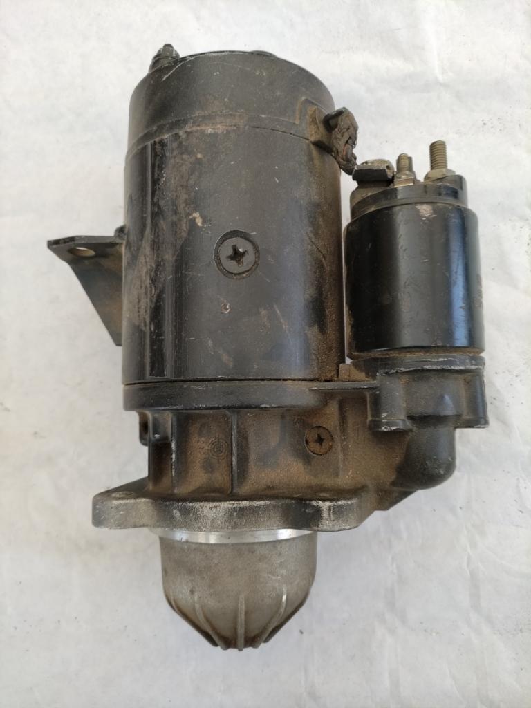 Démarreur RENAULT 12 (R12) R12 LesAnciennes.com