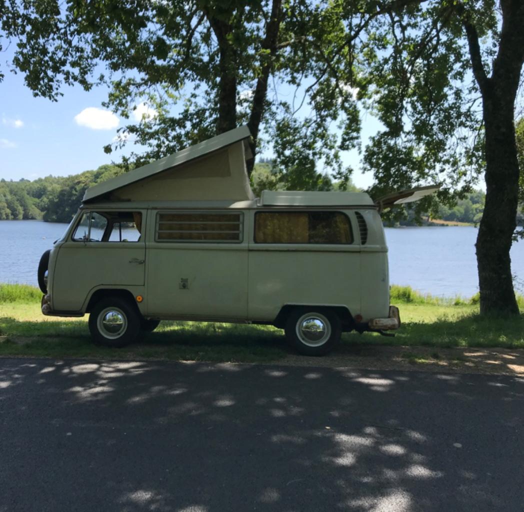 VOLKSWAGEN Combi T2a westfalia - 1969 LesAnciennes.com