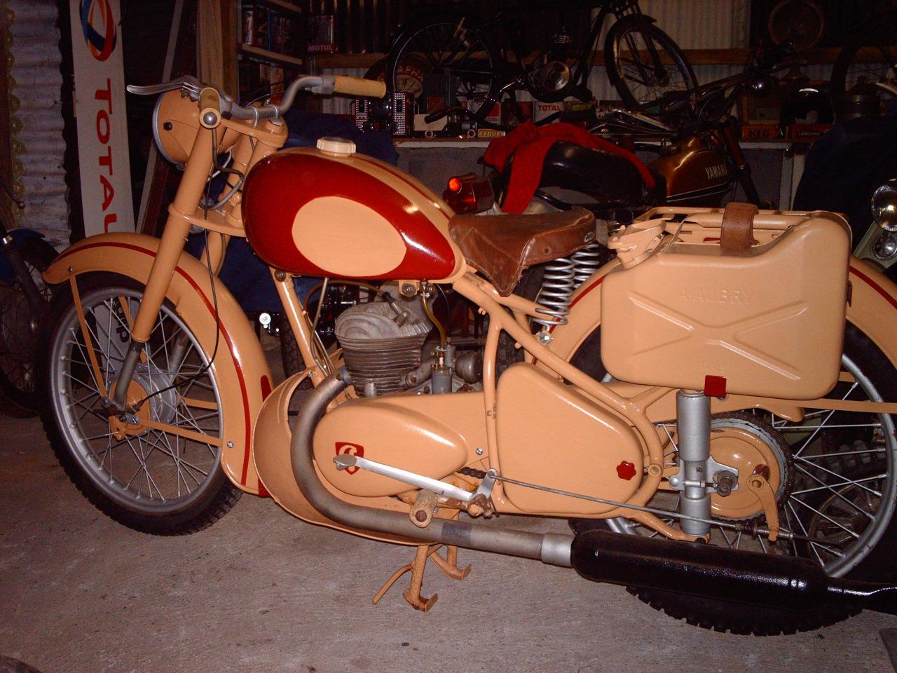 PEUGEOT 125 TXT 2 temps - 1952 LesAnciennes.com