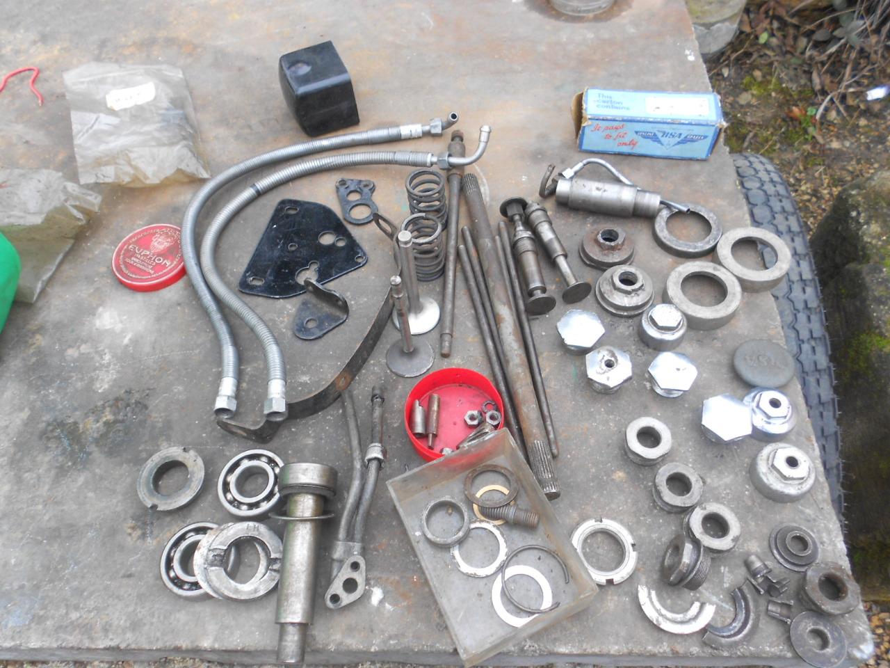 Lot de pièces BSA B31 LesAnciennes.com