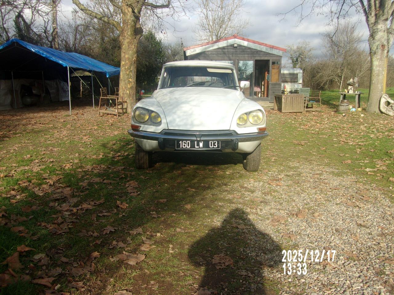 CITROEN DS - 1970 LesAnciennes.com