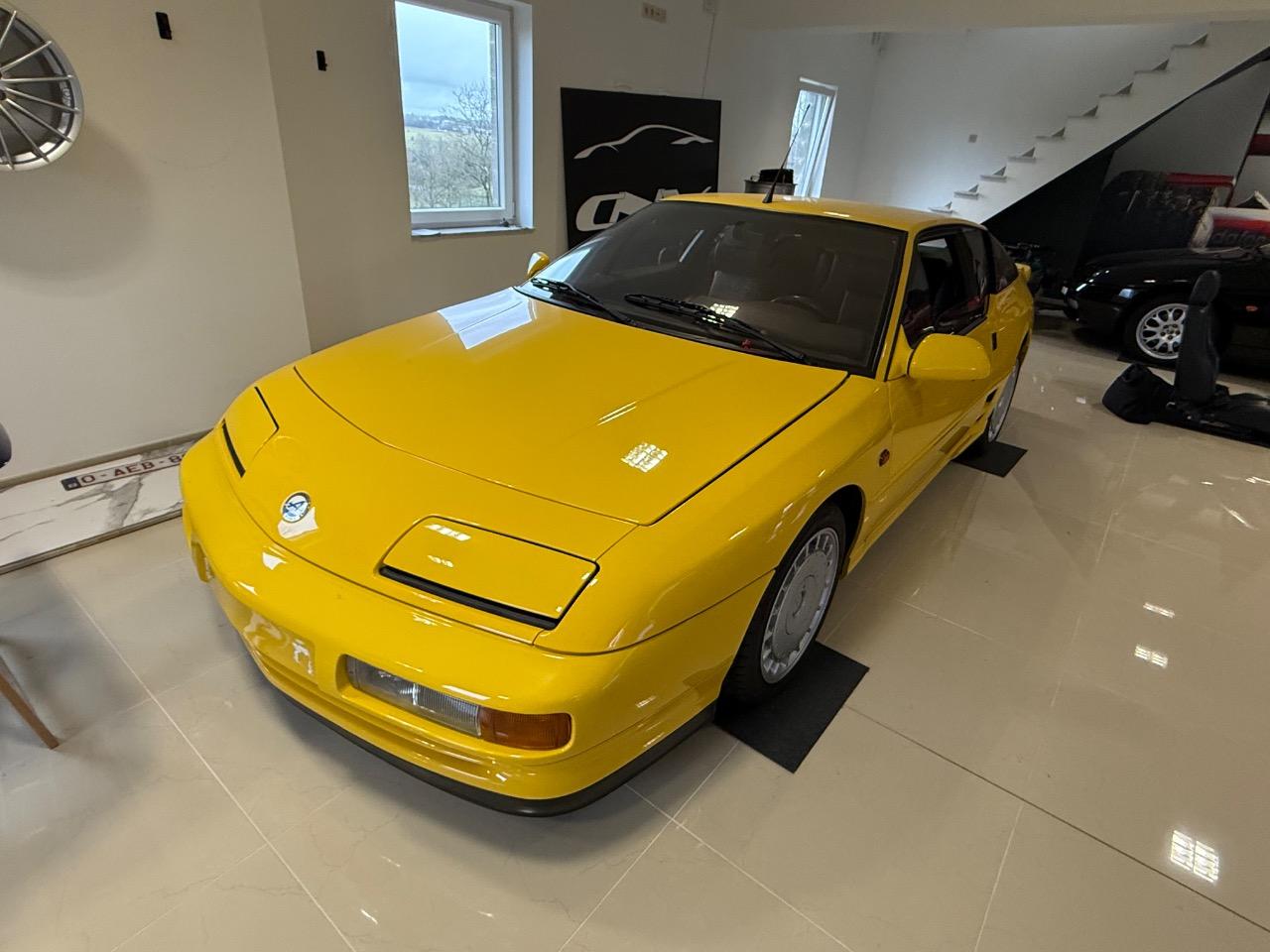 ALPINE RENAULT A610 V6 TURBO - 1992 LesAnciennes.com