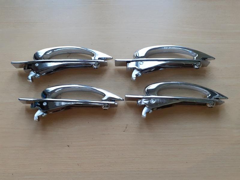 Poignées PEUGEOT 203 LesAnciennes.com