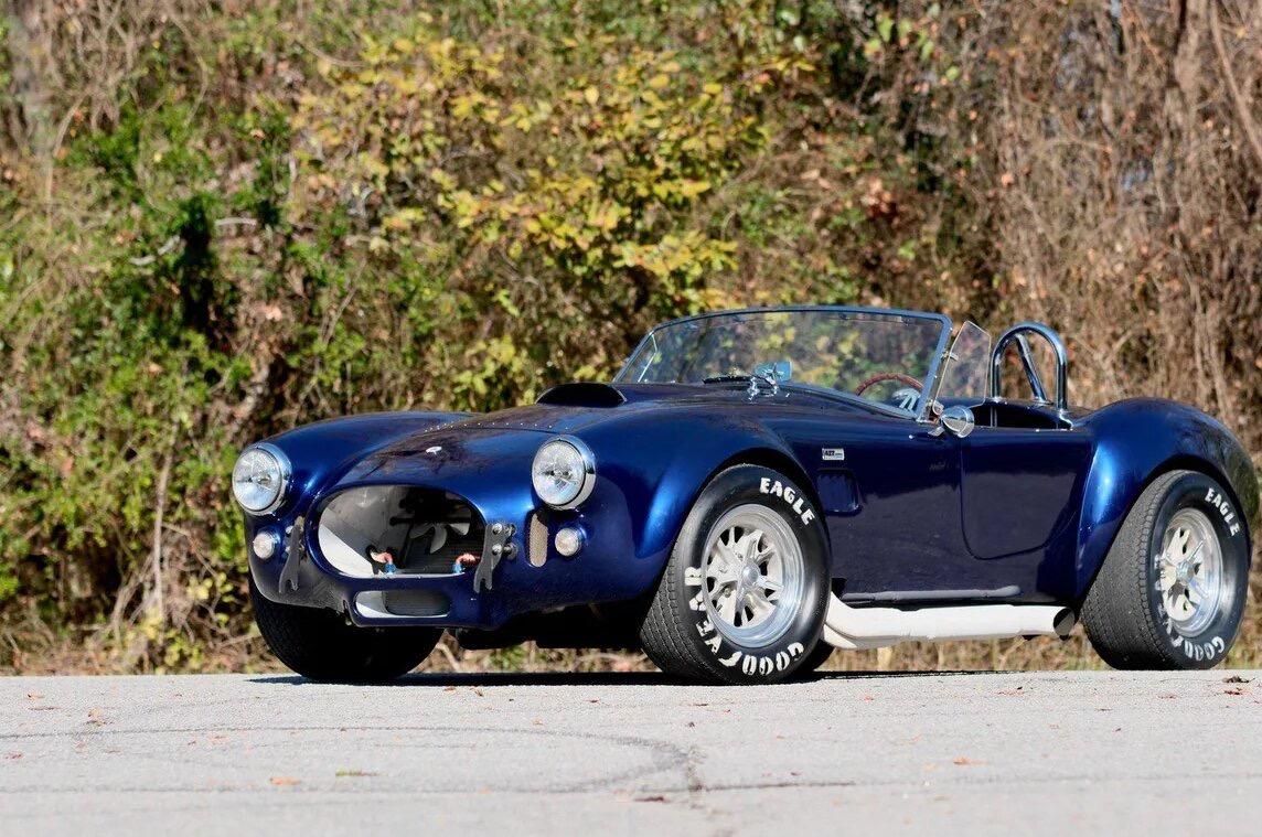 AC Cobra ClassicMotorCarriage - 1992 LesAnciennes.com