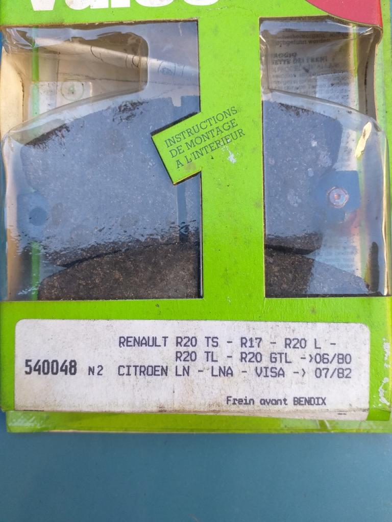 Plaquette de freins RENAULT 20 (R20) LesAnciennes.com