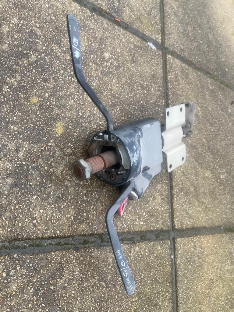 PORSCHE 914 colonne de direction LesAnciennes.com