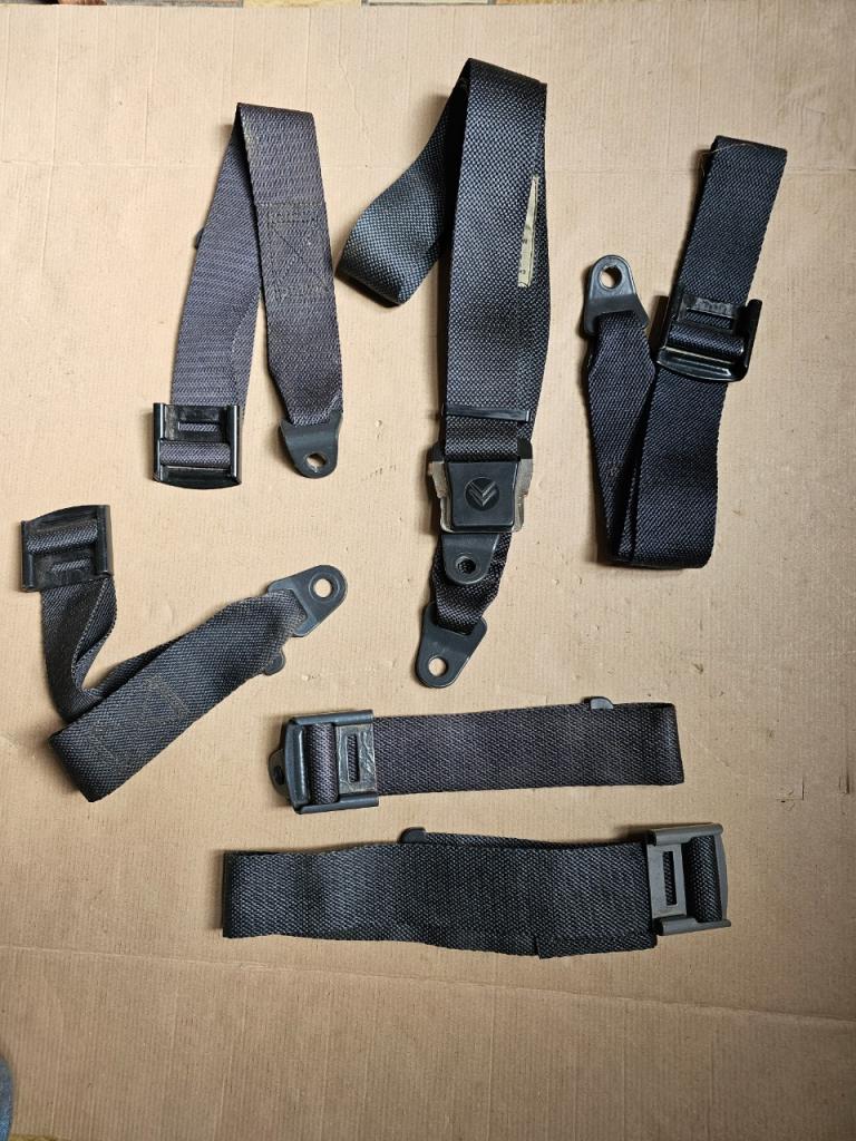 Ceinture CITROEN DS LesAnciennes.com