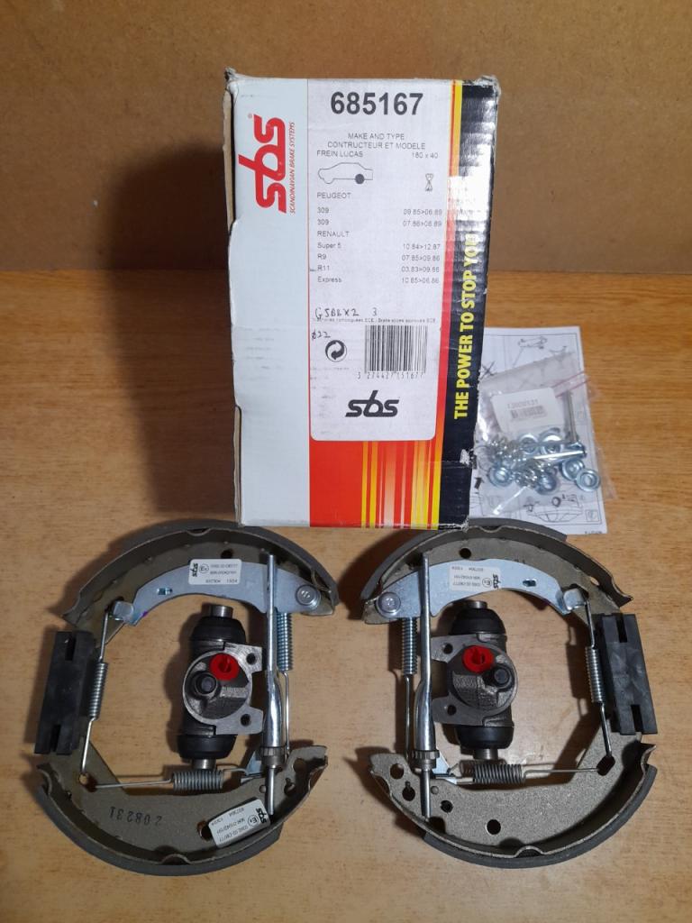 Kit frein arrière Renault super 5 R11 R9 309 LesAnciennes.com