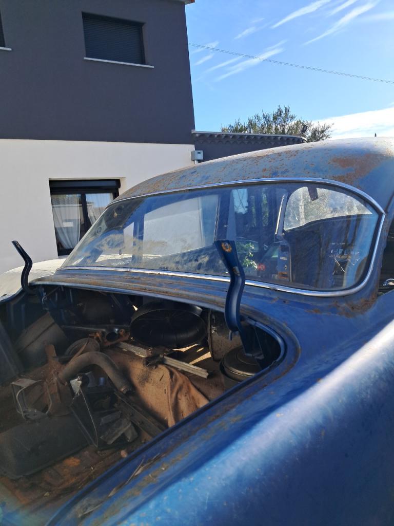 Pièces BUICK 1955 pare brise arriere LesAnciennes.com