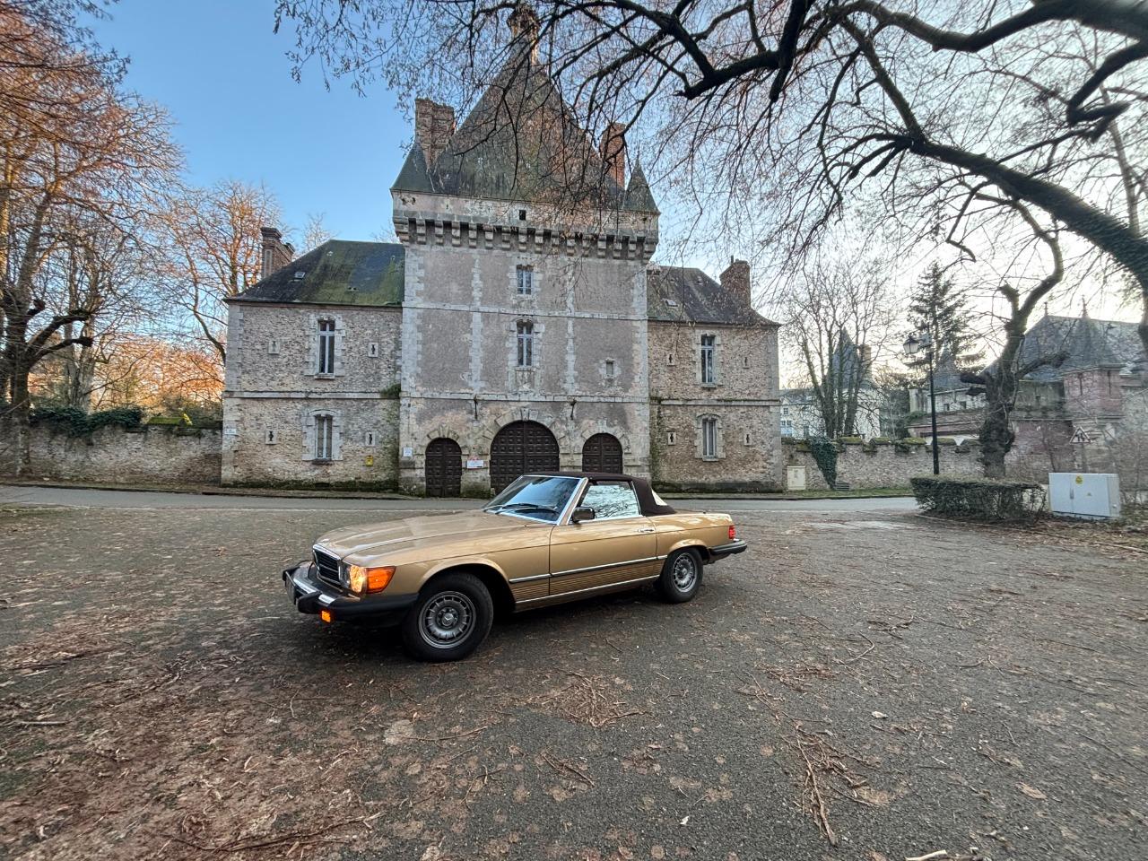 MERCEDES 380 SL cabriolet - 1982 LesAnciennes.com
