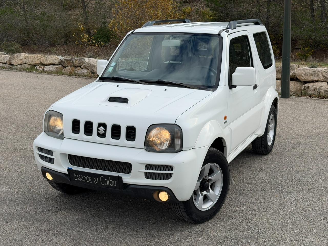 SUZUKI Jimny 1.5 DDiS 86 1ère main Clim 4X4 LesAnciennes.com