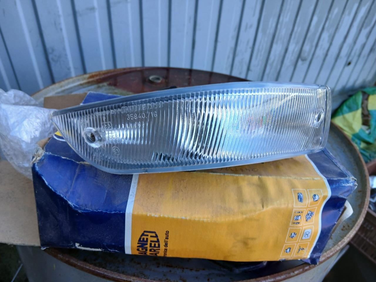 Clignotant LANCIA Thema LesAnciennes.com