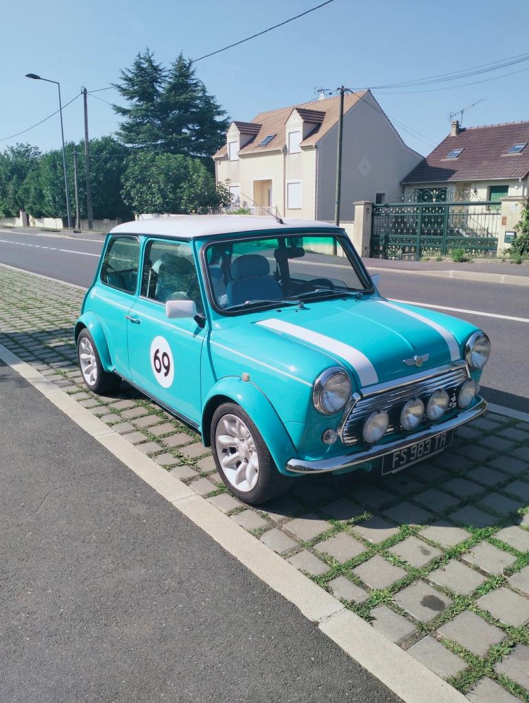 1999 Rover Mini Cooper S "Surf blue" LesAnciennes.com