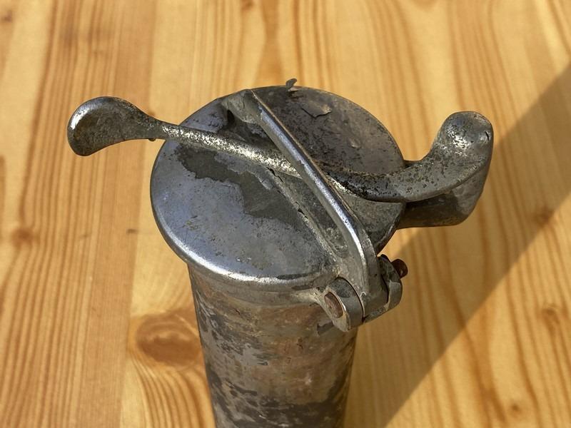 Bouchon de réservoir d'essence TALBOT T120 T23 T2 LesAnciennes.com