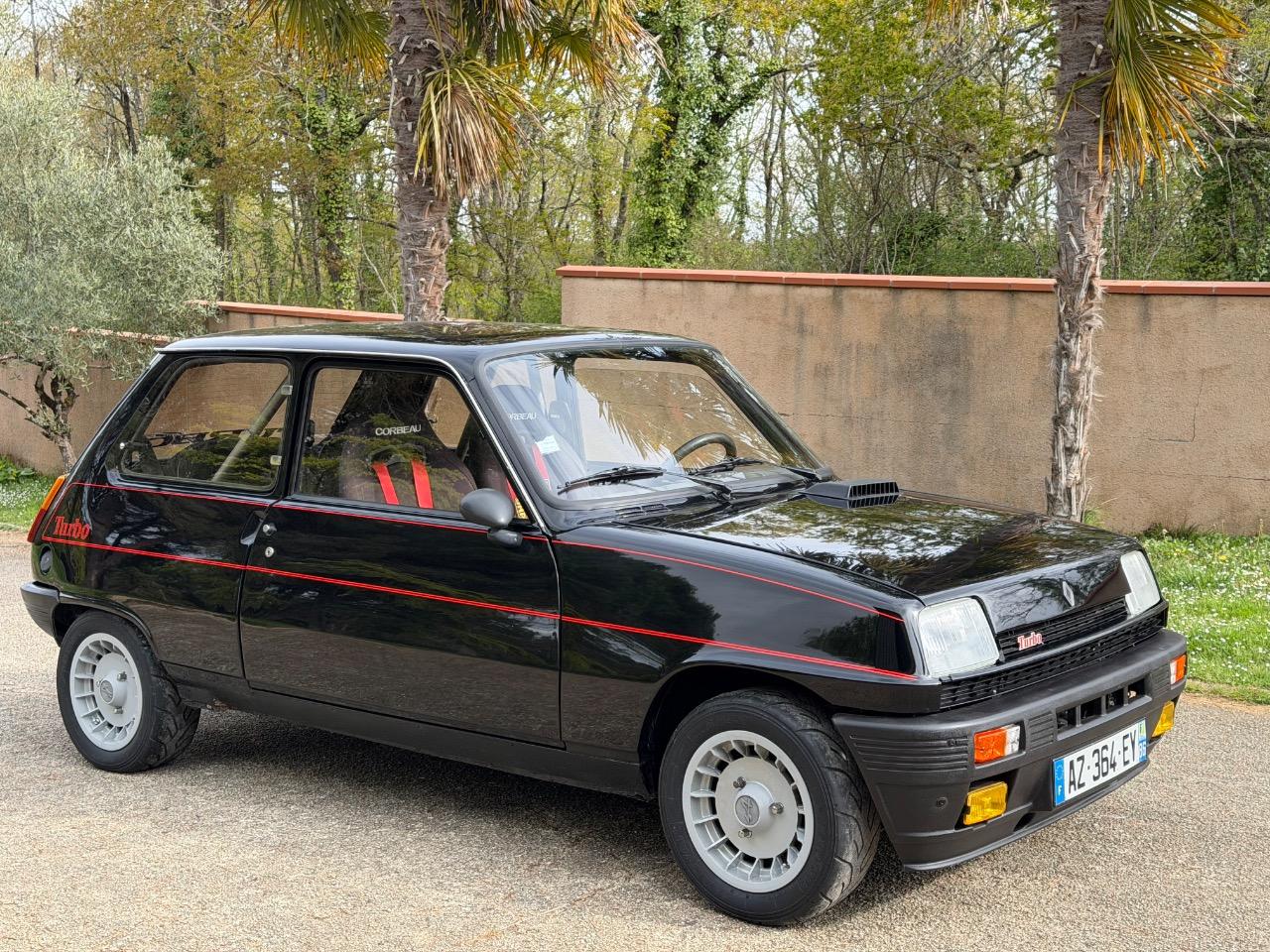 RENAULT 5 (R5) Alpine Turbo - 1982 LesAnciennes.com