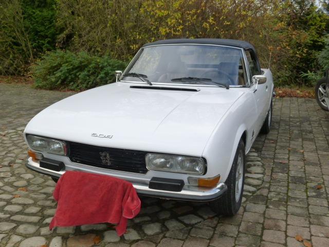 PEUGEOT 504 cabriolet - 1978 LesAnciennes.com