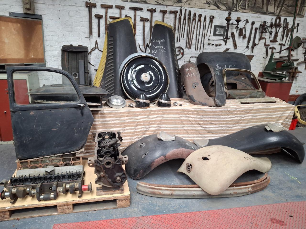 Lot de pièces CITROEN Traction 15/6 D LesAnciennes.com