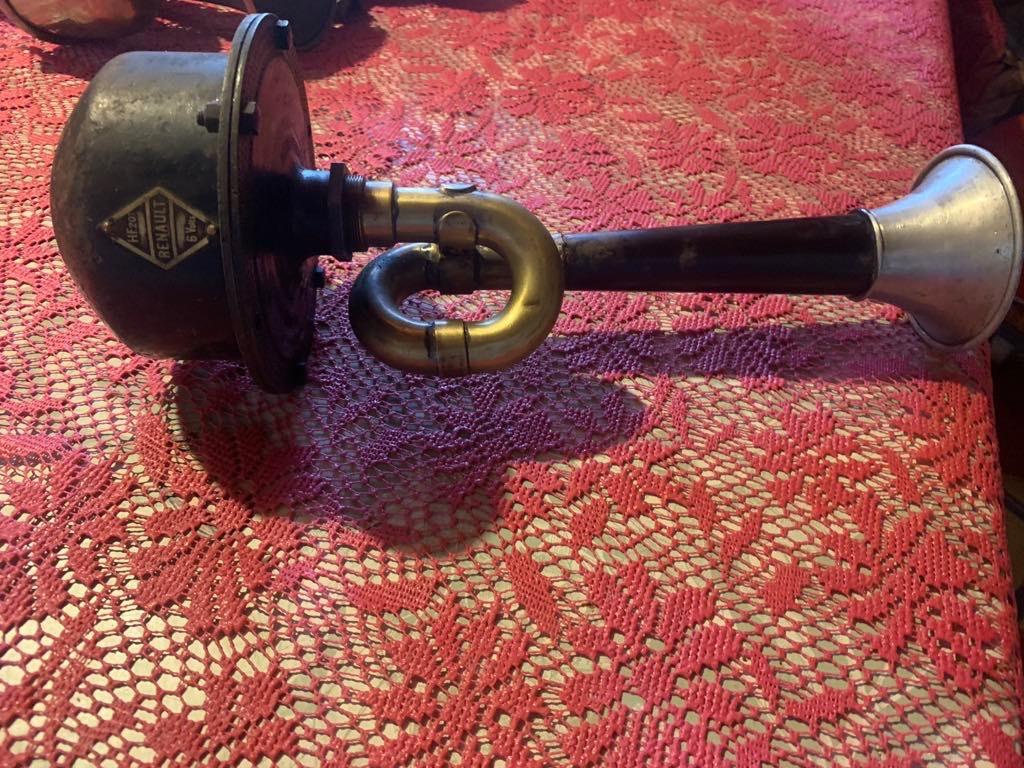 Klaxon RENAULT renault LesAnciennes.com