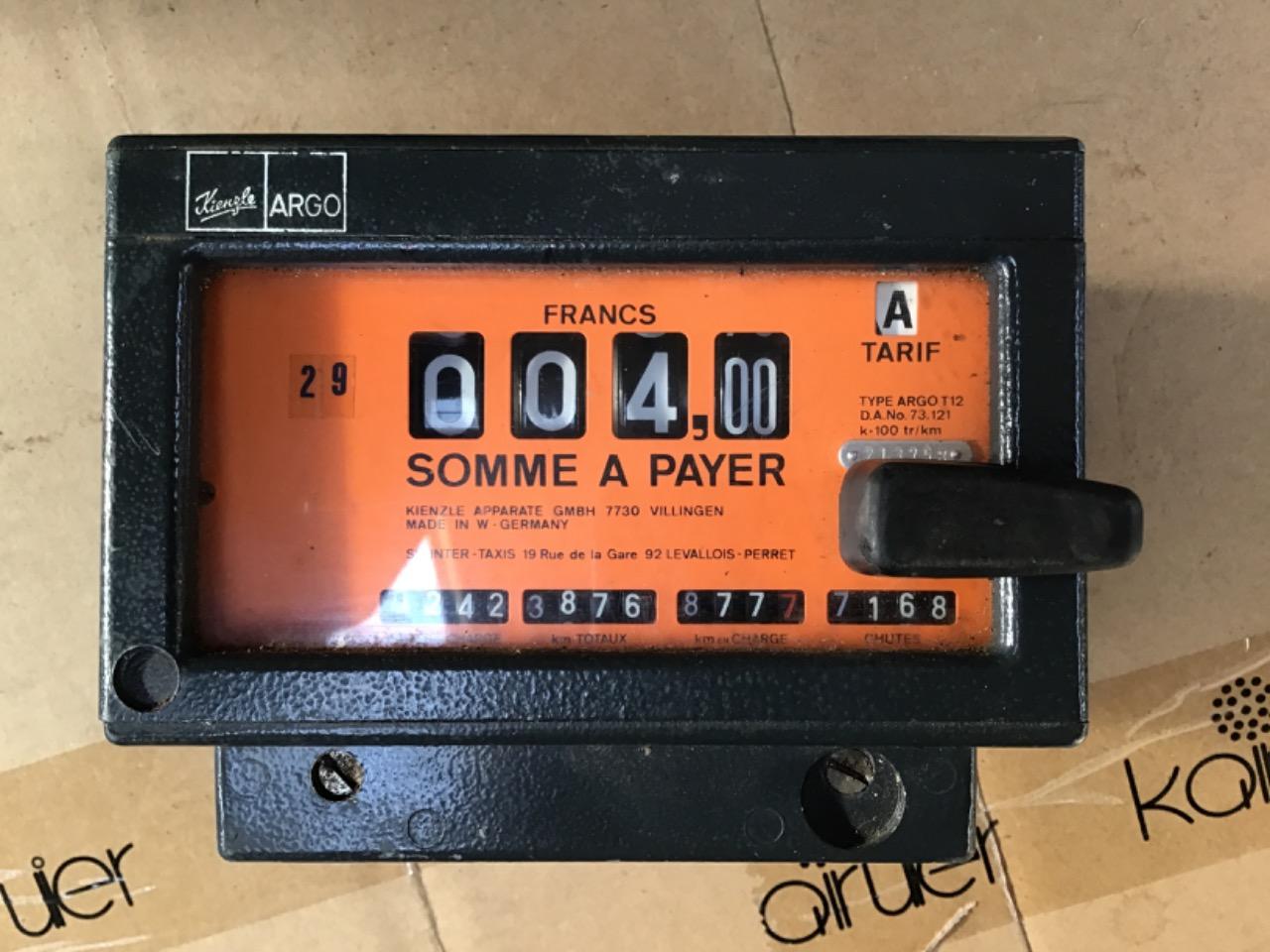 TAXIMÈTRE ANCIEN KIENZLE ARGO LesAnciennes.com