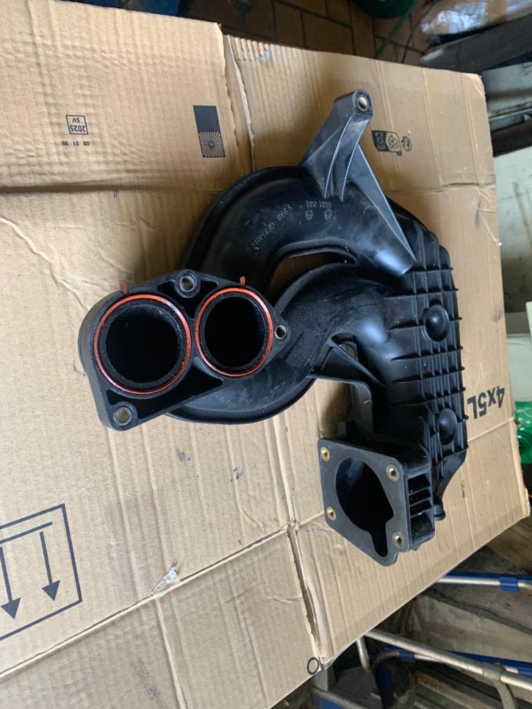 Collecteur admission BMW E36/46/Z3 LesAnciennes.com
