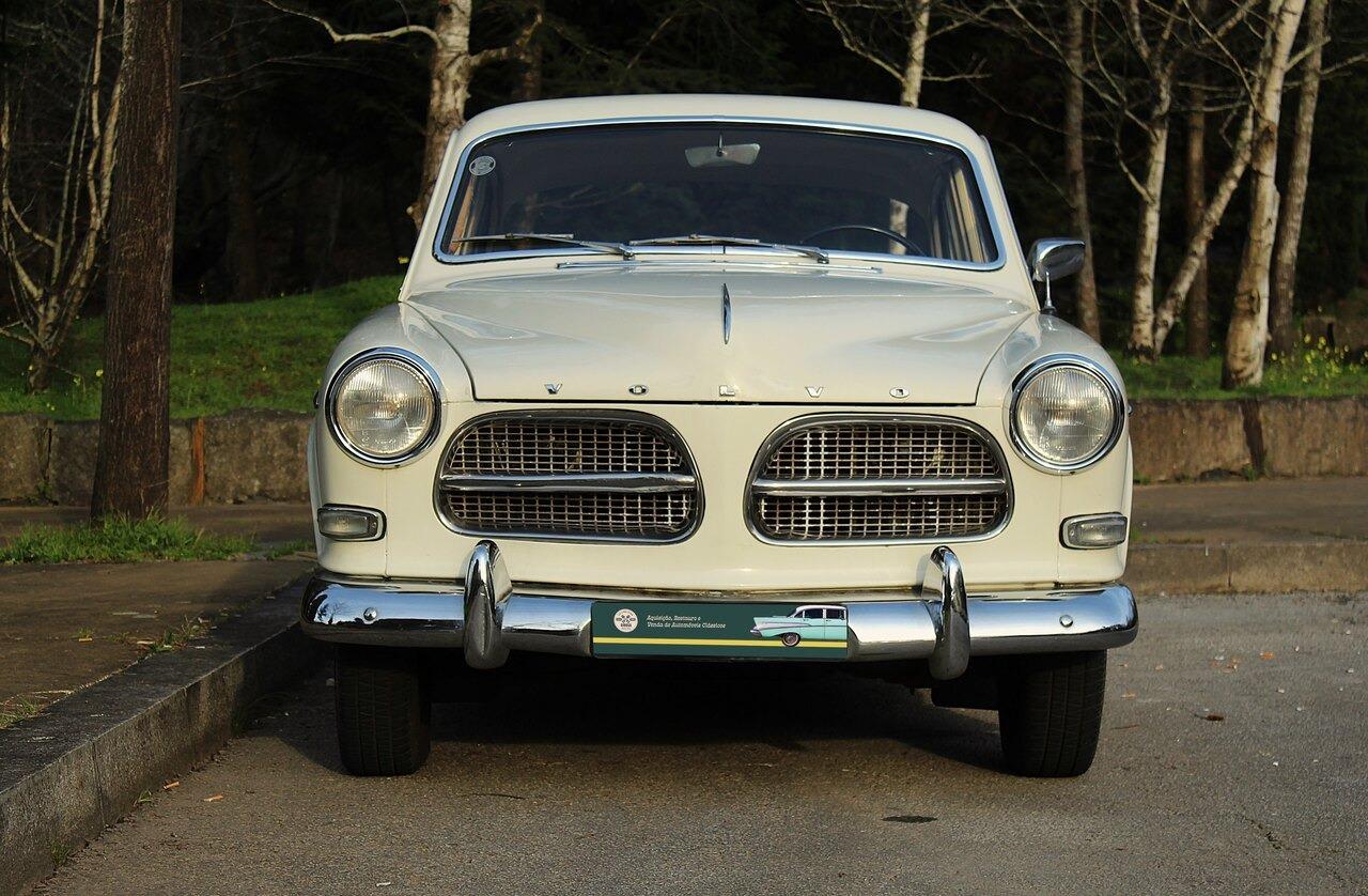 VOLVO Amazon 122 S - 1958 LesAnciennes.com