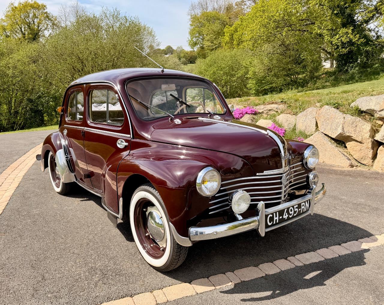 RENAULT 4CV Grand Luxe de 1950 - 1950 LesAnciennes.com