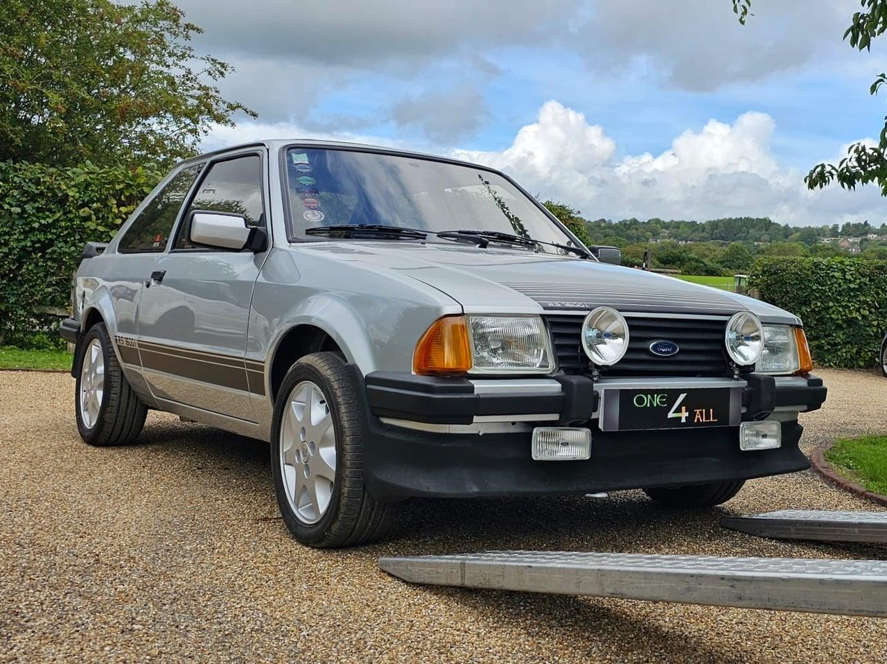 1983 Ford Escort RS 1600i LesAnciennes.com