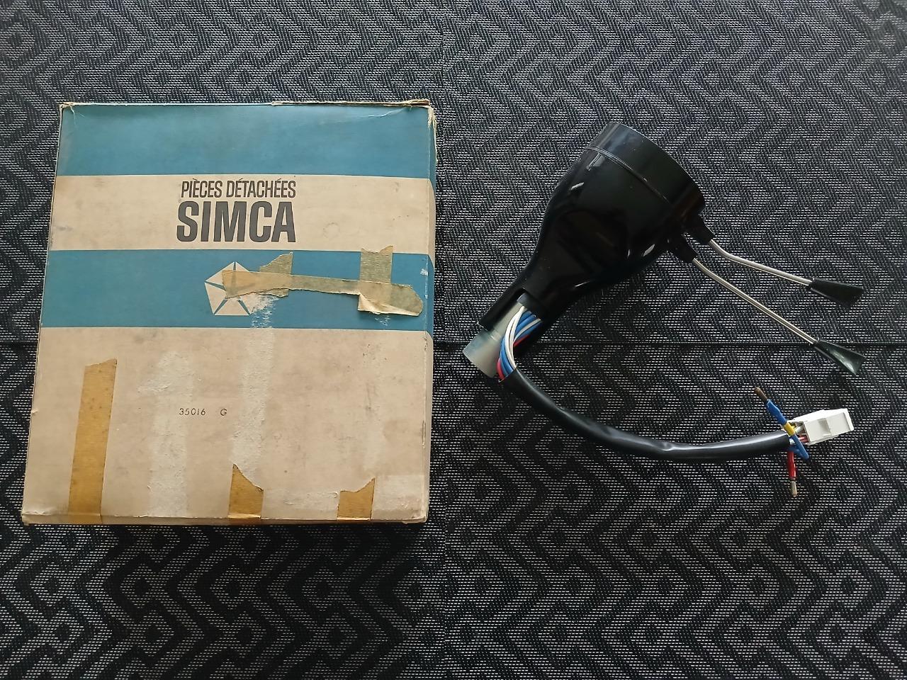 Commodos SIMCA 1000 35016 G LesAnciennes.com