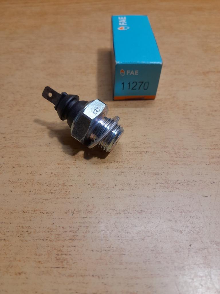 Manocontact pression d'huile Peugeot 205 309 505  LesAnciennes.com