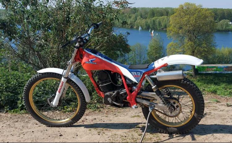 HONDA TLR 250 - 1986 LesAnciennes.com