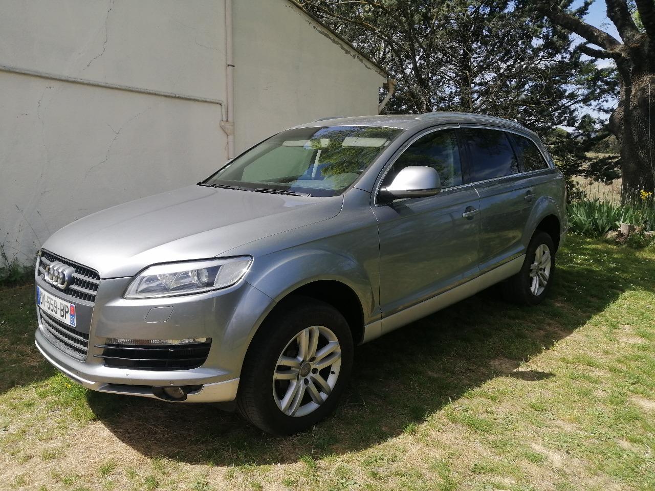 AUDI Q7 3.0L V6 LesAnciennes.com