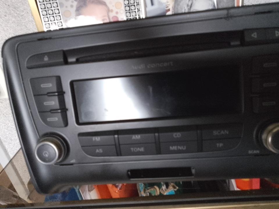 Autoradio AUDI Coupé AUDI TT LesAnciennes.com