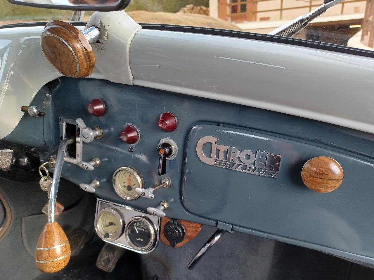 Pièces CITROEN Traction 11 B Limousine LesAnciennes.com