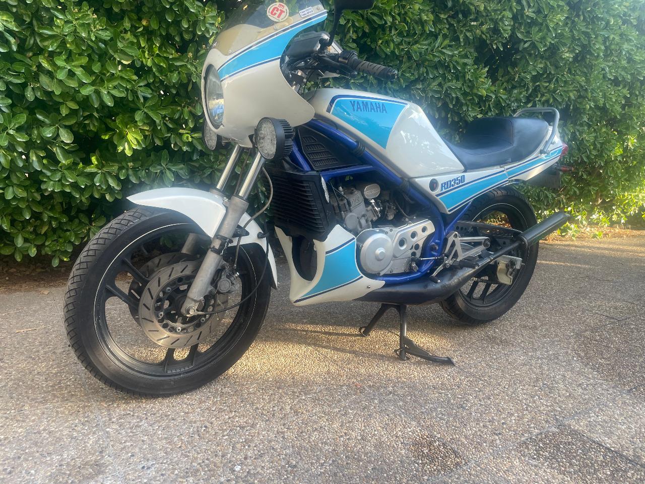 YAMAHA RD 350 31K - 1985 LesAnciennes.com