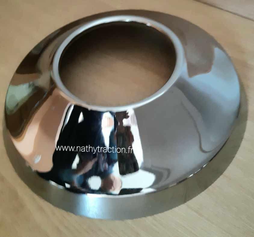 Enjoliveur cache moyeu chromé TRACTION 11CV LesAnciennes.com