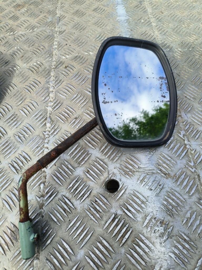 Pièces CITROEN HY rétroviseur extérieur droit LesAnciennes.com