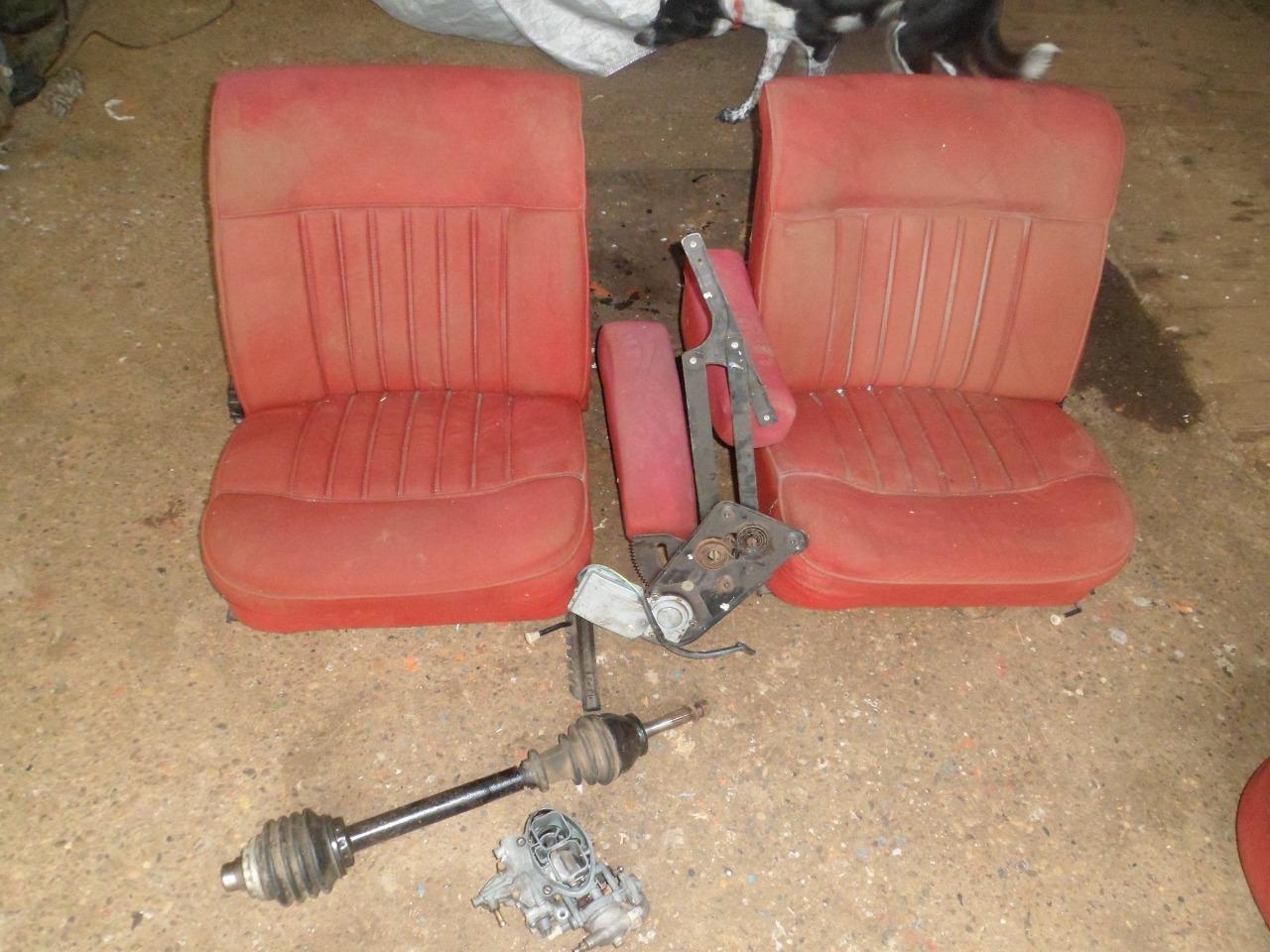 Lot de pièces RENAULT 16 (R16) LesAnciennes.com