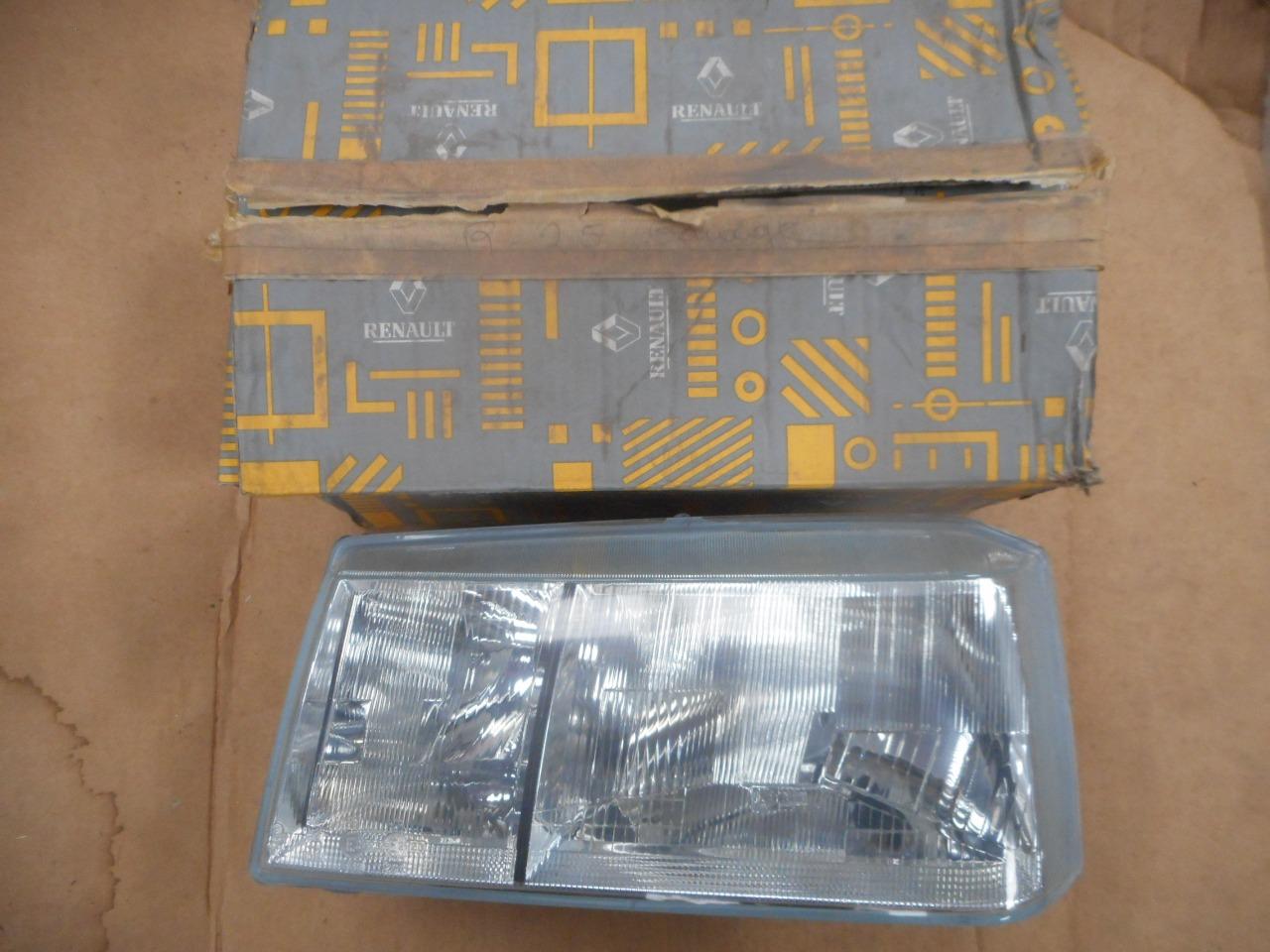Phare AVG neuf RENAULT 25 (R25) LesAnciennes.com